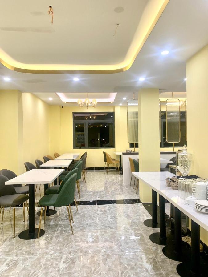 Thanh Thanh Premier Dalat Hotel Esterno foto